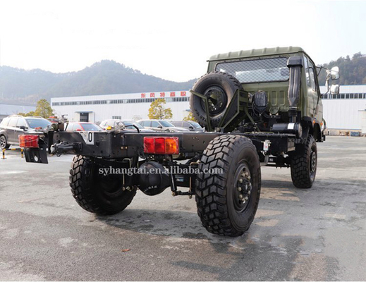 4 عجلات من المركبات على الطرق الوعرة ديزل على الطرق الوعرة شاحنة Euro3 الانبعاثات 190hp 6 أسطوانات هيكل الشاحنة