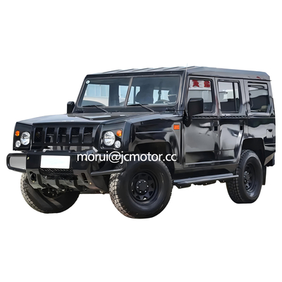 تخصيص الطرق الوعرة BJ2036 نموذج 4x4 IVECO ديزل 136 حصان 4WD SUV 5 مقاعد سيارة قيادة