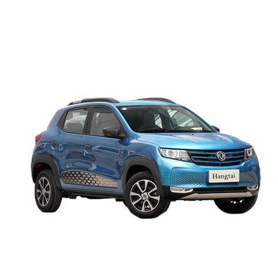 4 مقاعد سيارات كهربائية نقية SUV FWD قاعدة العجلات 2423 مللي متر شحن سريع 0.5H