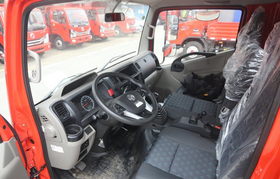 شاحنة بضائع خفيفة قابلة للتخصيص GVW 7.5-18Ton Euro 2 ~ Euro 6 Emission Lorry Van Trucks
