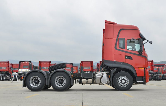 Euro 6 Emissions DONGFENG Tractor Truck 456hp High Power Fuel Diesel