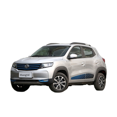 4 مقاعد سيارات كهربائية نقية SUV FWD قاعدة العجلات 2423 مللي متر شحن سريع 0.5H